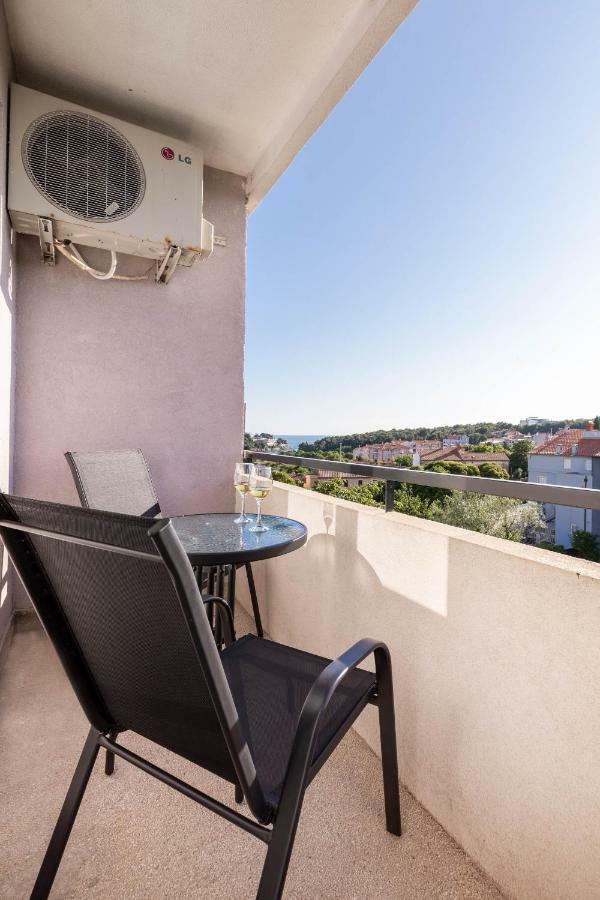 Apartment Sole Pula Bagian luar foto